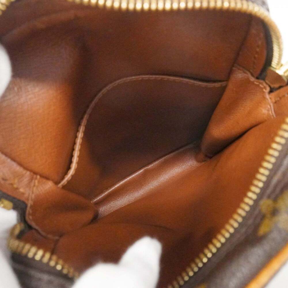 LOUIS VUITTON Brown Monogram Shoulder Bag - Picture 4 of 13
